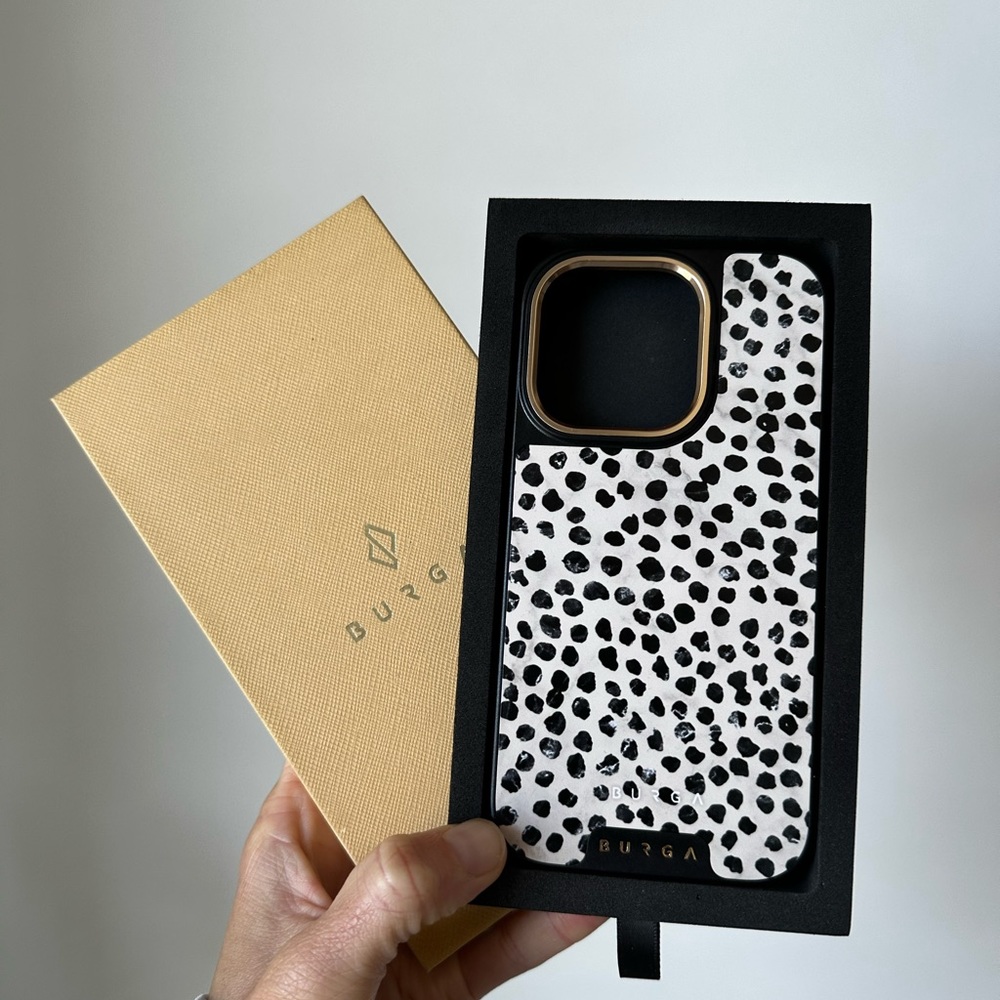 BURGA Almond Latte iPhone 14 Pro Case - NWOT